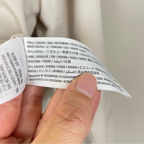 Abercrombie & Fitch Beige Drape Moto Jacket Size Medium - Picture 8 of 8